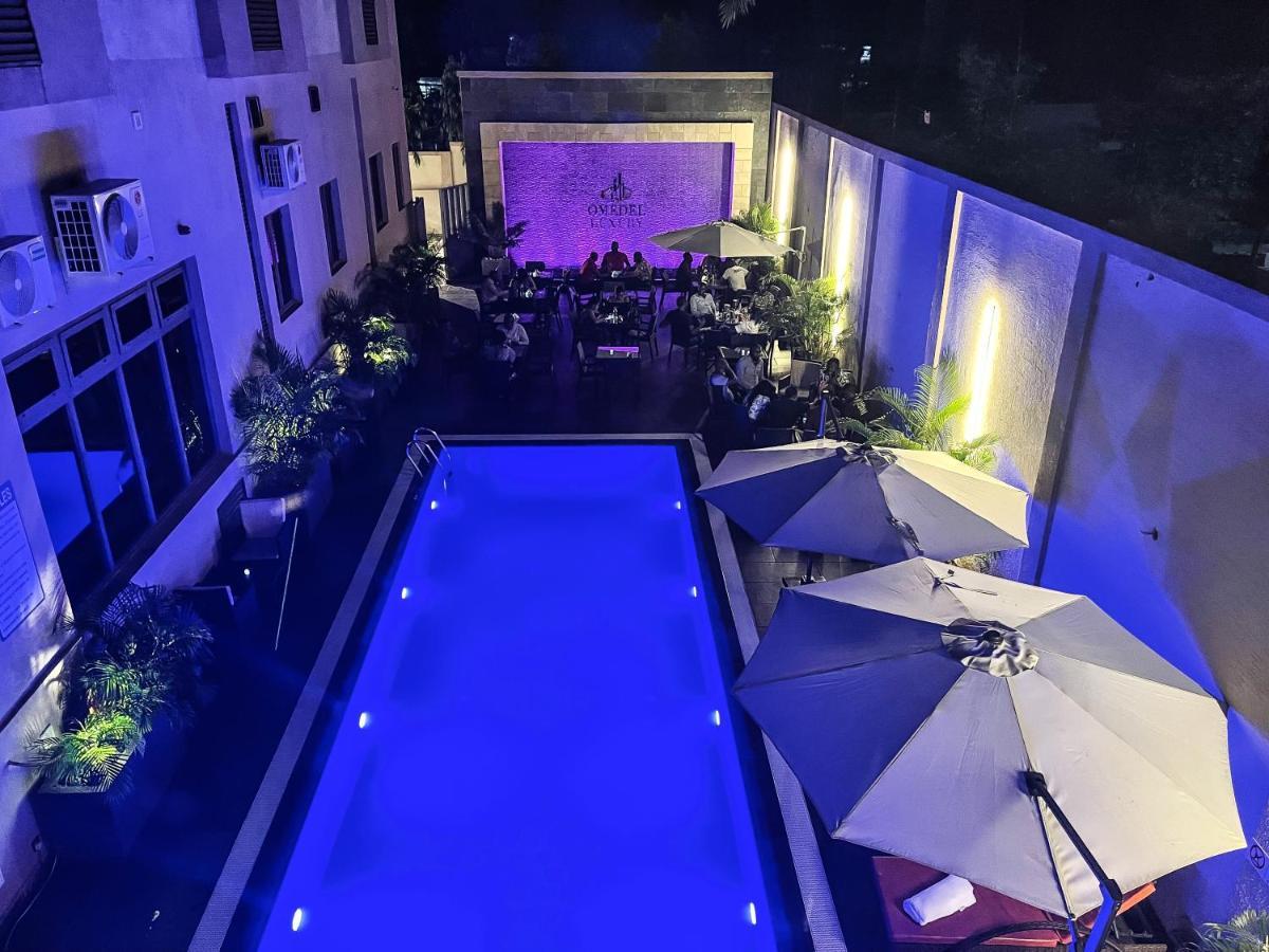 Omedel Luxury Hotel Enugu Luaran gambar