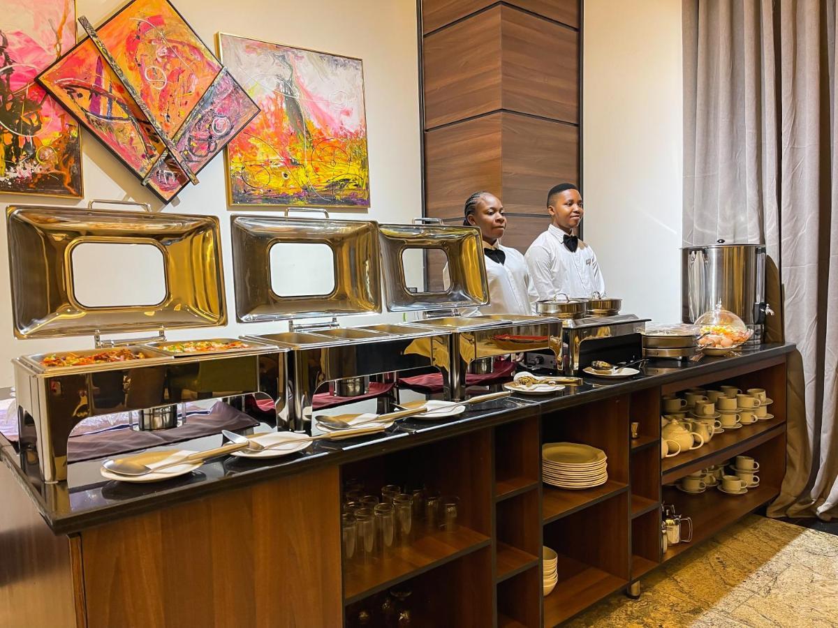 Omedel Luxury Hotel Enugu Luaran gambar